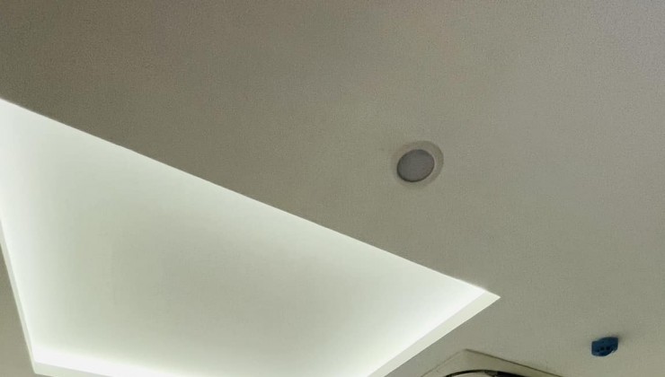 ??? THẬT 100% TÒA VP MẶT PHỐ NGUYỄN KHANG MỚI ĐEP TƯƠNG LAI VỊ TRÍ KIM CƯƠNG 70m2 x 8T, MT 6m SỔ ĐẸP, hơn 36 tỷ